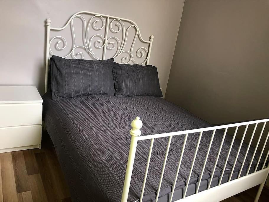 Cliftonville Apartments Белфаст Екстериор снимка